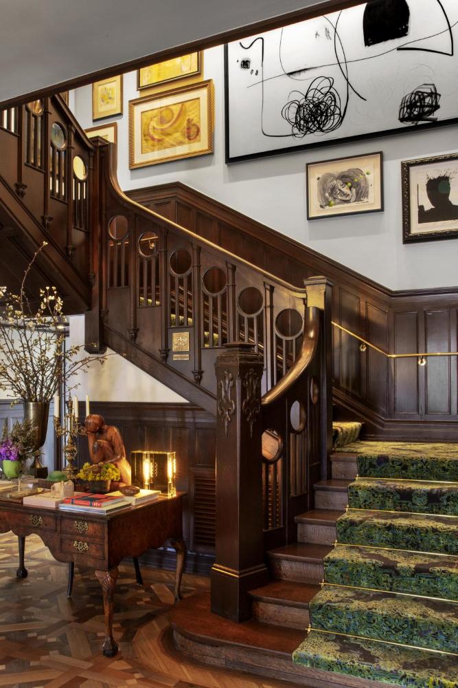 Mansion Room, 1 King Bed interior